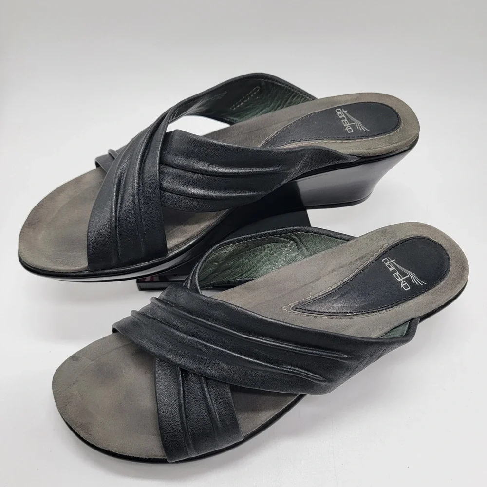 Dansko Avalon Black Leather Crisscross Wedge Sandals Women's  Sz 6.5 US / 37 EU